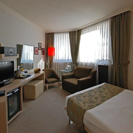 Western Eresin Taxim Hotel 4*